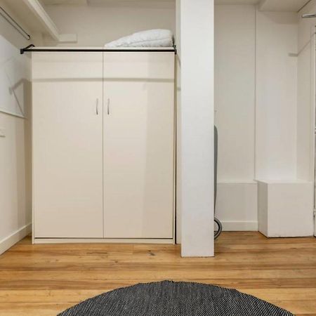 Readyset Apartments On Anthony Melbourne Eksteriør bilde