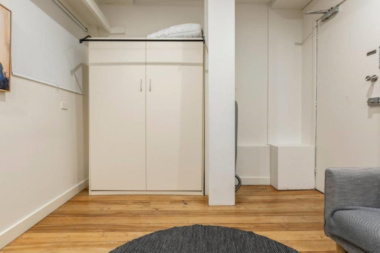 Readyset Apartments On Anthony Melbourne Eksteriør bilde